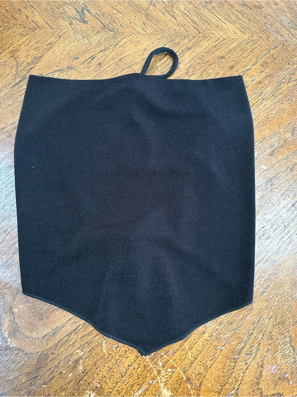 Garage Black Asymmetric Pointed top